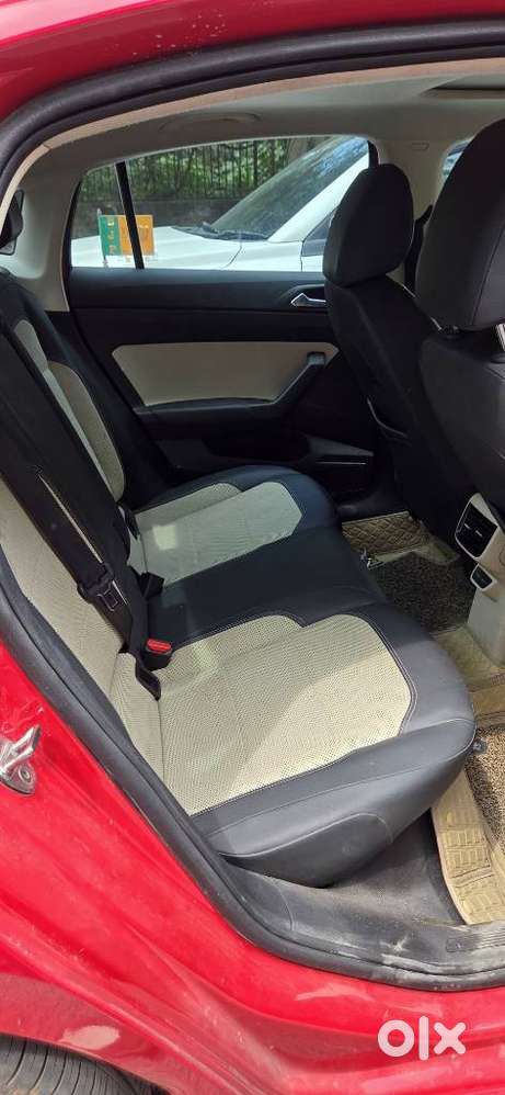 Skoda Slavia 1.0 Tsi Style At, 2023, Petrol