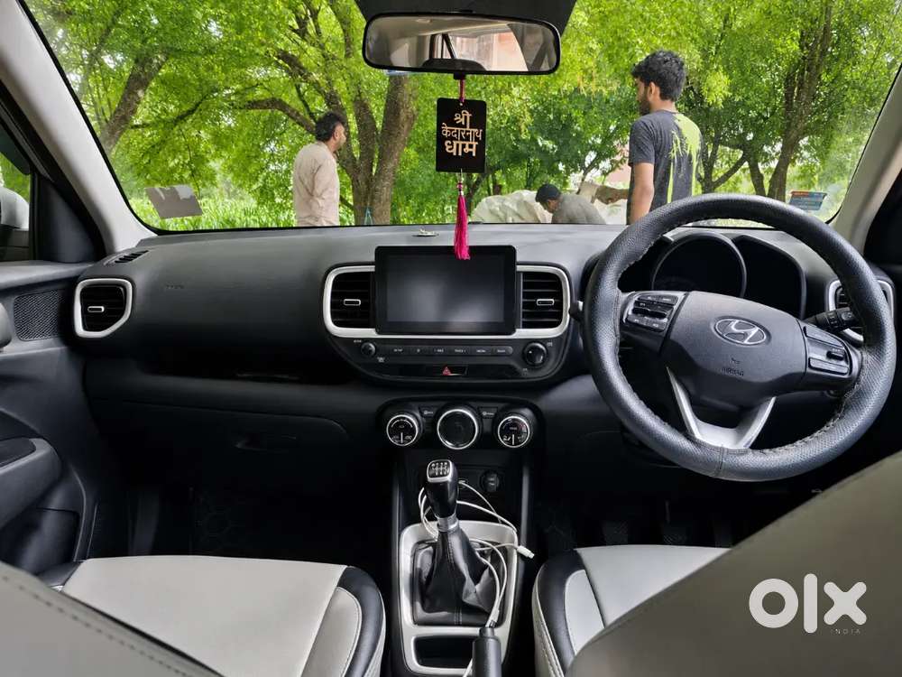 Top Modal Hyundai Venue 2019 Diesel Well Maintained