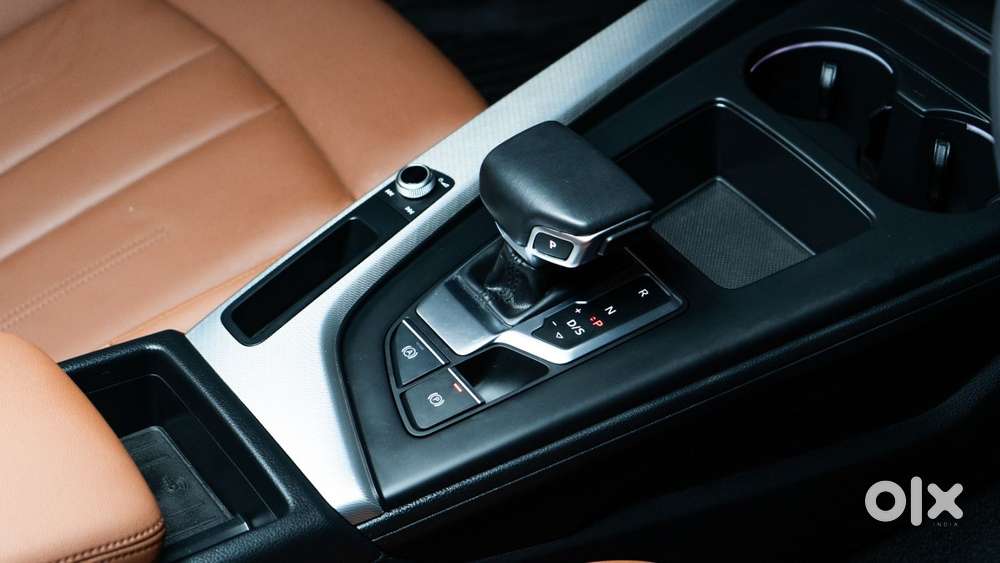 Audi A4 2.0 Premium Plus 40 Tfsi, 2024, Petrol