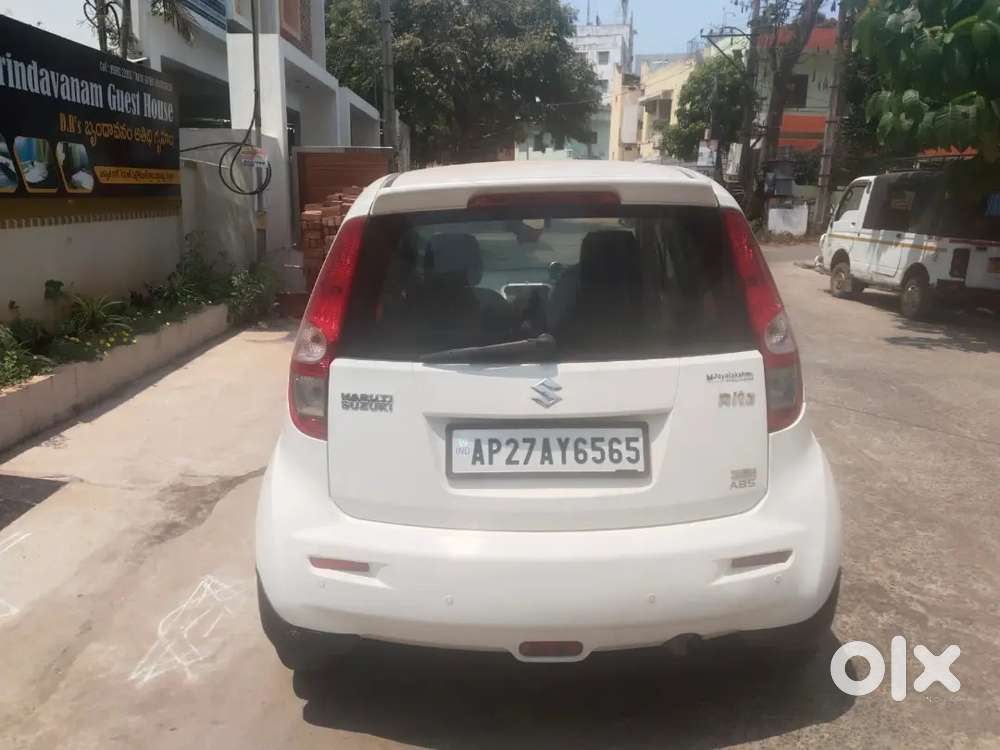 Maruti Suzuki Ritz 2014 Diesel 130000 Km Driven