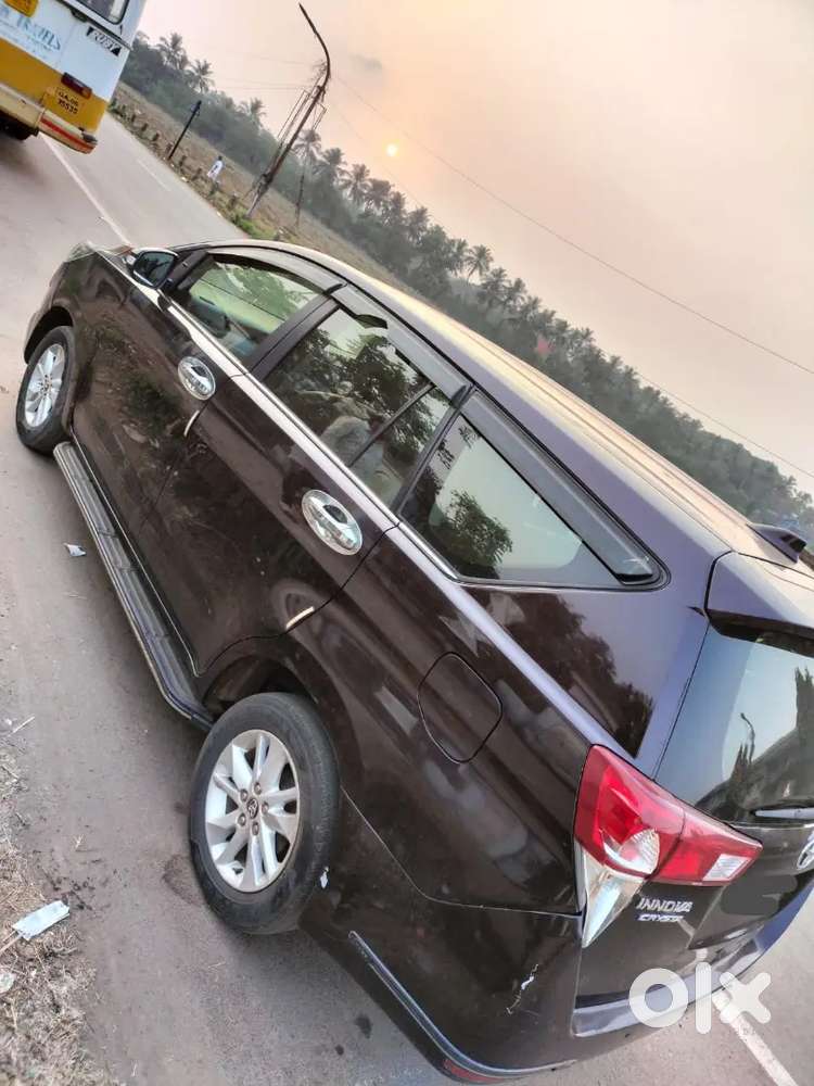 Toyota Innova Crysta 2017