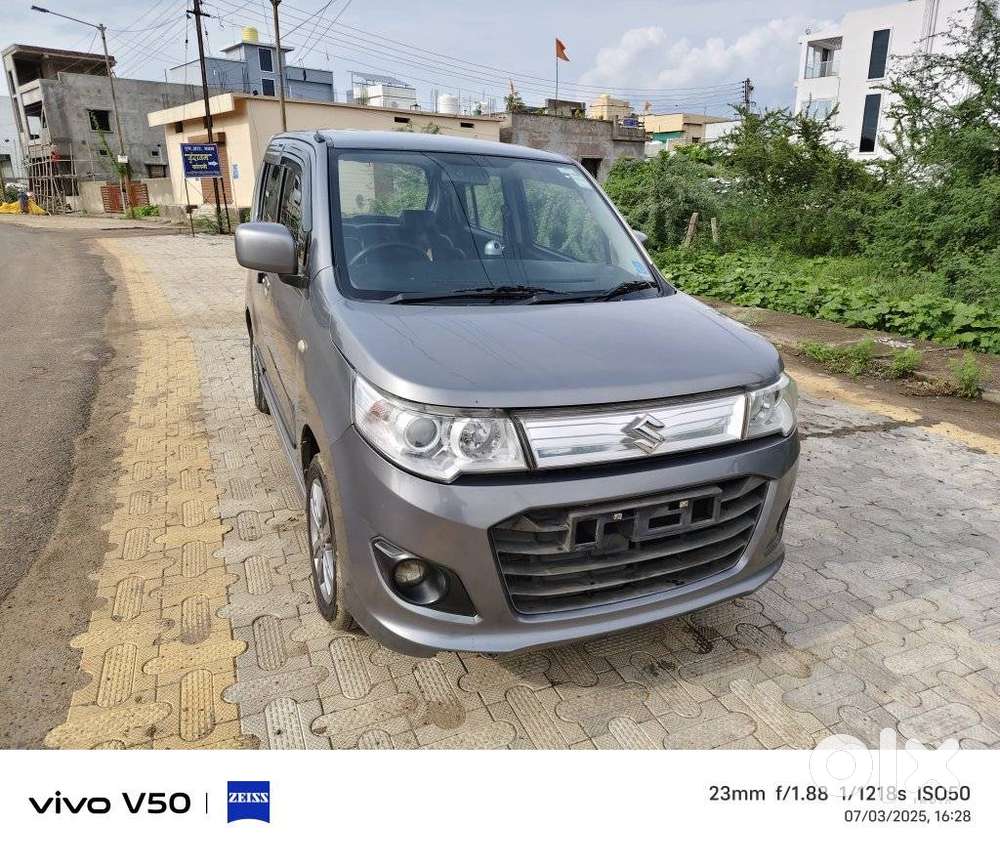 Maruti Suzuki Stingray Vxi, 2015, Petrol