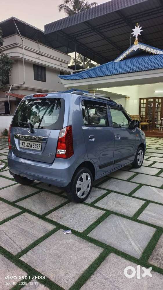Maruti Suzuki Wagon R Amt Vxi, 2017, Petrol