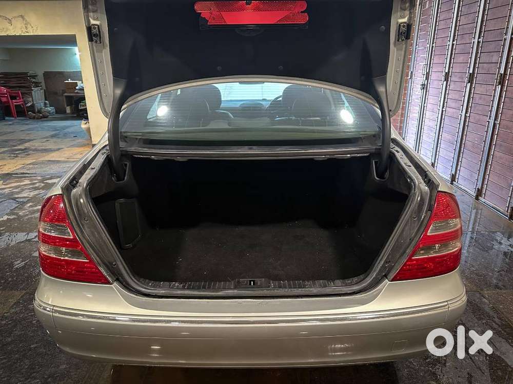 Mercedes-benz E280 Cdi (w211) — First Owner — 67,000 Km - Pristine
