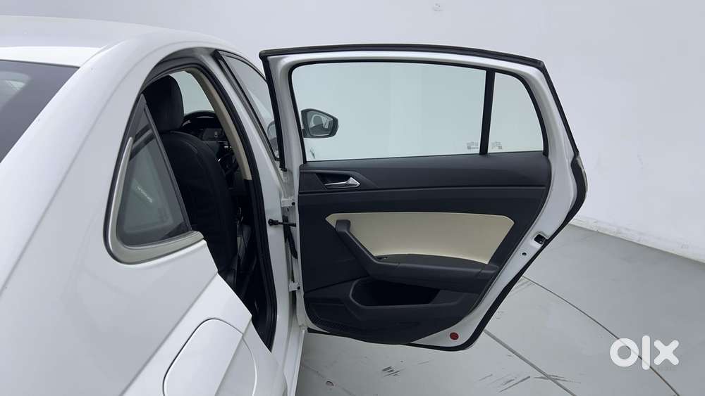 Skoda Slavia Style 1.5l Tsi Dsg, 2022, Petrol