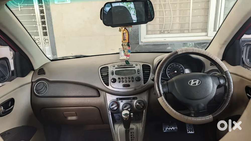 Hyundai I10 Sportz At (automatic) – Well Maintained  65,000 Km