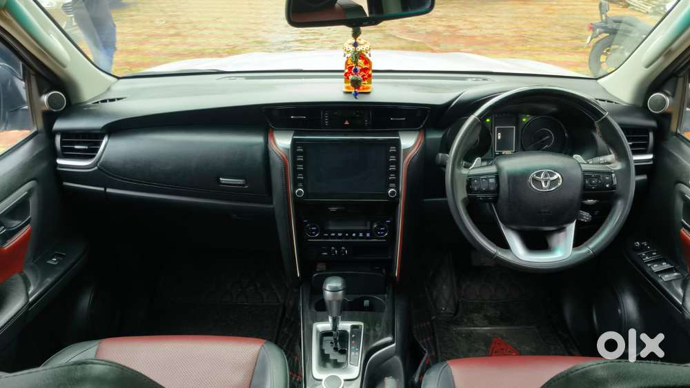 Toyota Fortuner Legender 4x2 At 2.8, 2023, Diesel