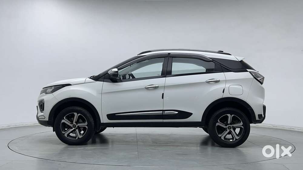 Tata Nexon 1.2 Revotron Xz Plus (s), 2023, Petrol