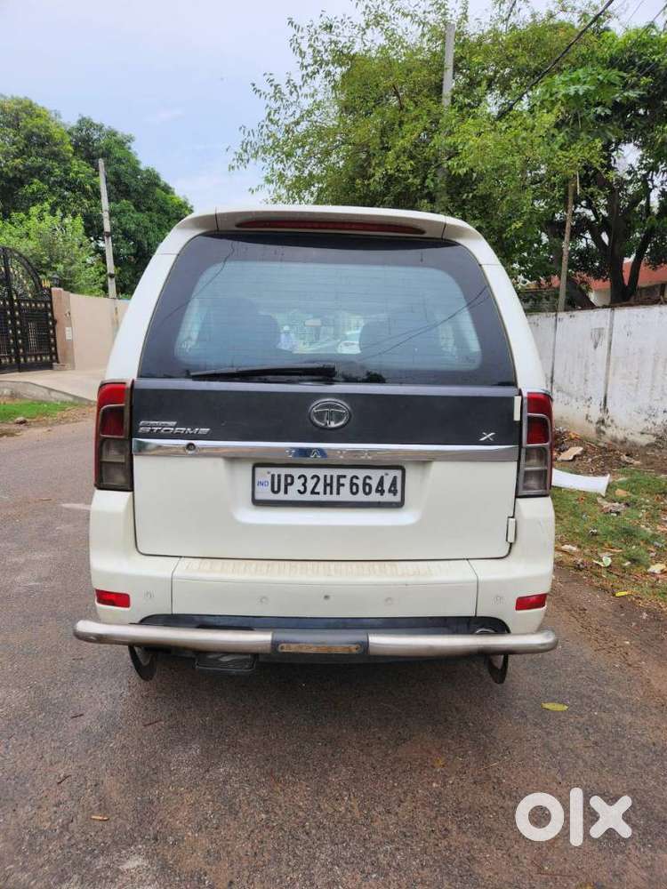 Tata Safari Storme, 2016, Diesel