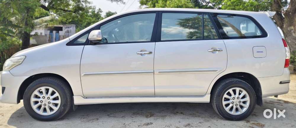 Toyota Innova, 2012, Diesel