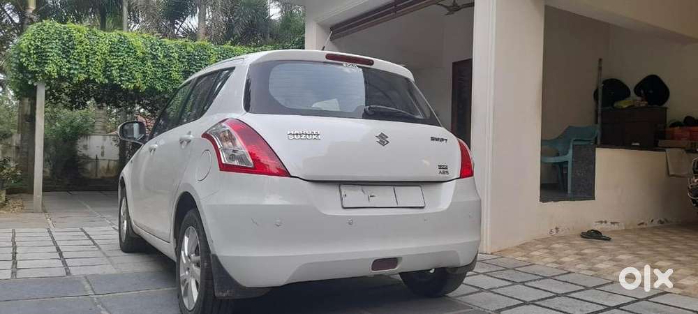 Maruti Suzuki Swift 2012 Diesel 289000 Km Driven