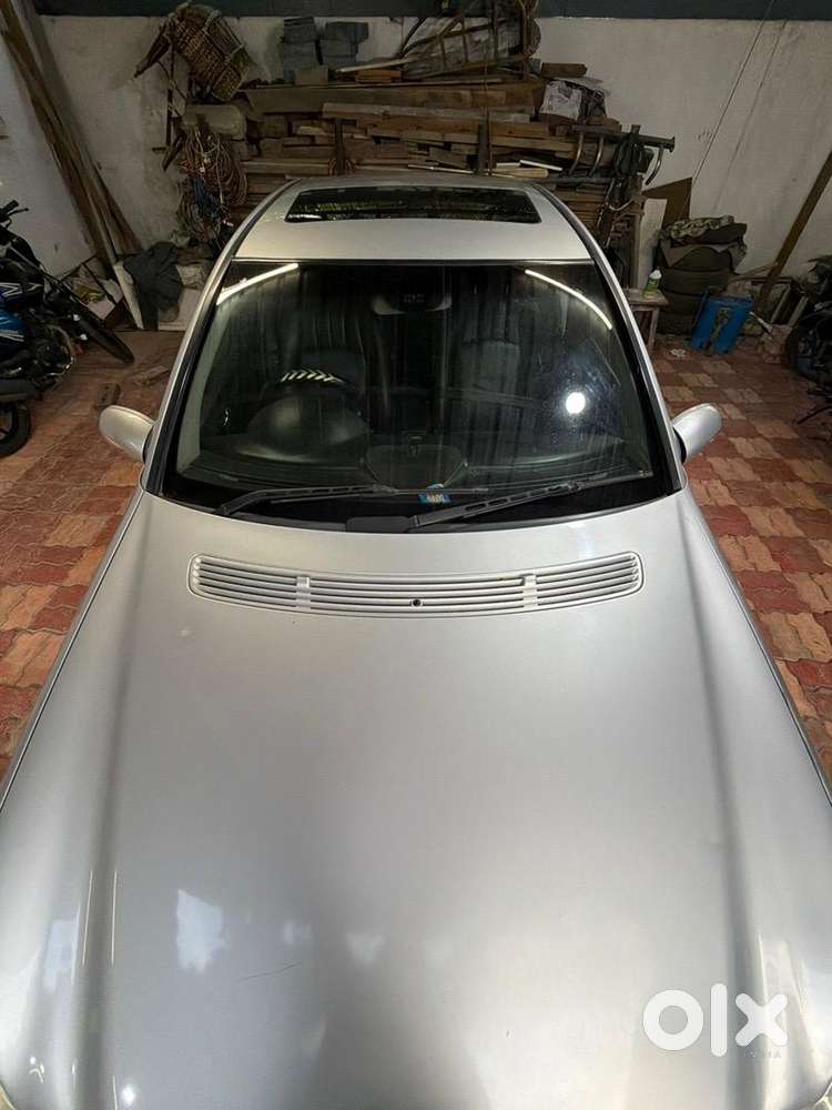 Mercedes-benz Sleek Look 2006