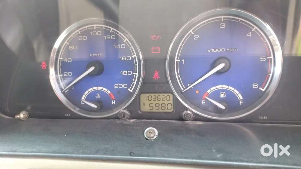Tata Safari 4x2 2012