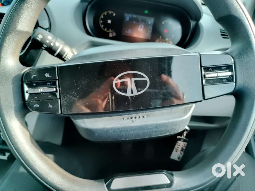 Tata Tiago Xz Plus Dual Tone, 2025, Petrol