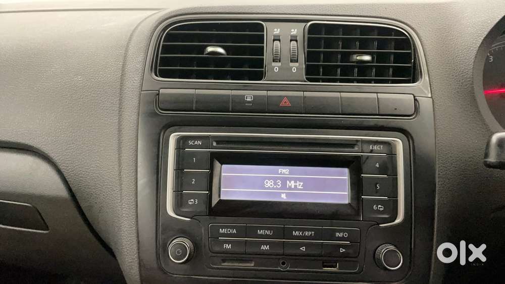 Volkswagen Polo Petrol Comfortline 1.2l, 2015, Petrol