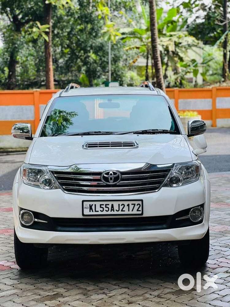 Toyota Fortuner 3.0 4x2 Mt, 2009, Diesel