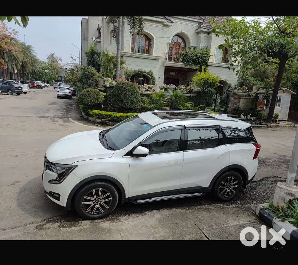 Mahindra Xuv700 2.0 Ax 7 Petrol At Luxury Pack Str, 2022, Petrol