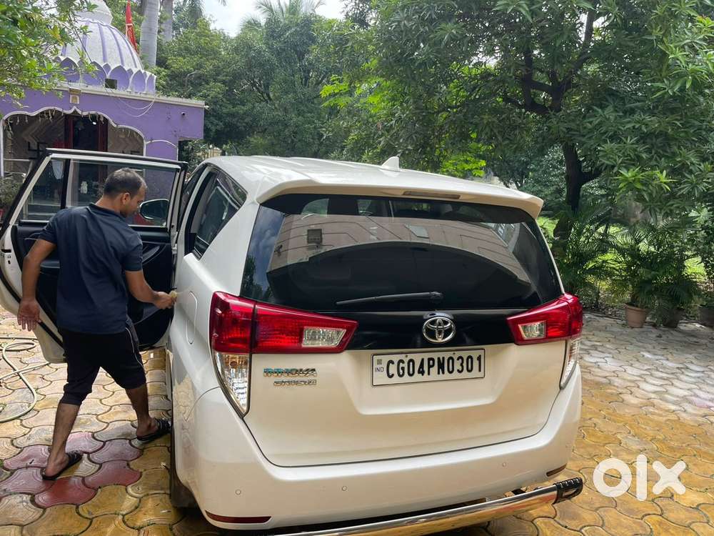 Toyota Innova Crysta  Diesel Is Newly Conditioned Car Maintained Fully
