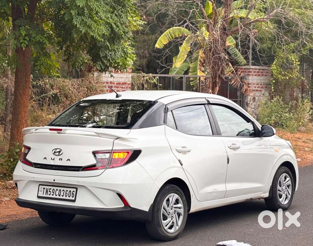 Hyundai Aura, 2022, Petrol