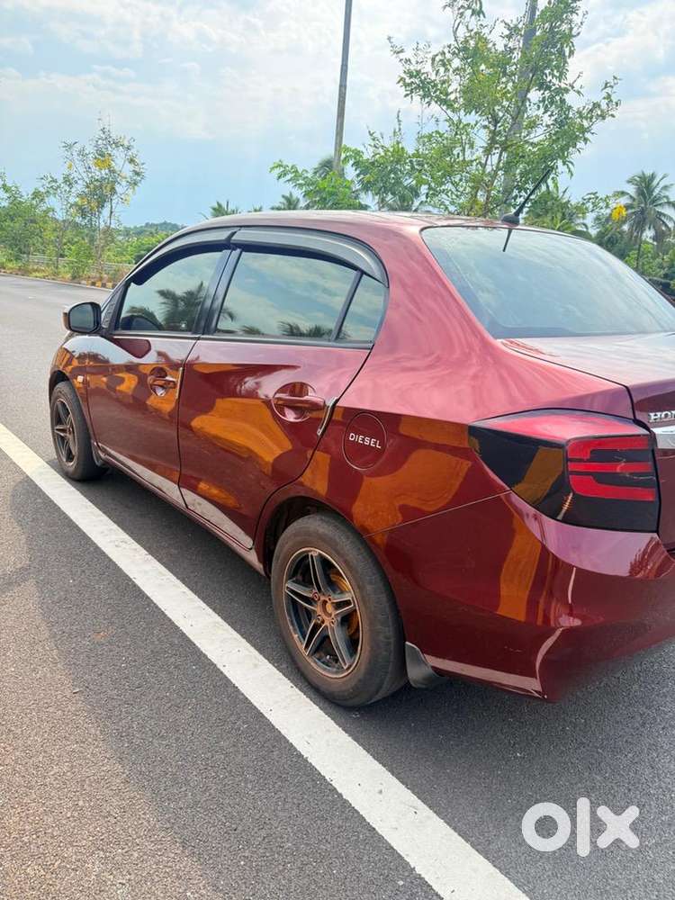 Honda Amaze Diesel 2013good Condition Excellent Milege