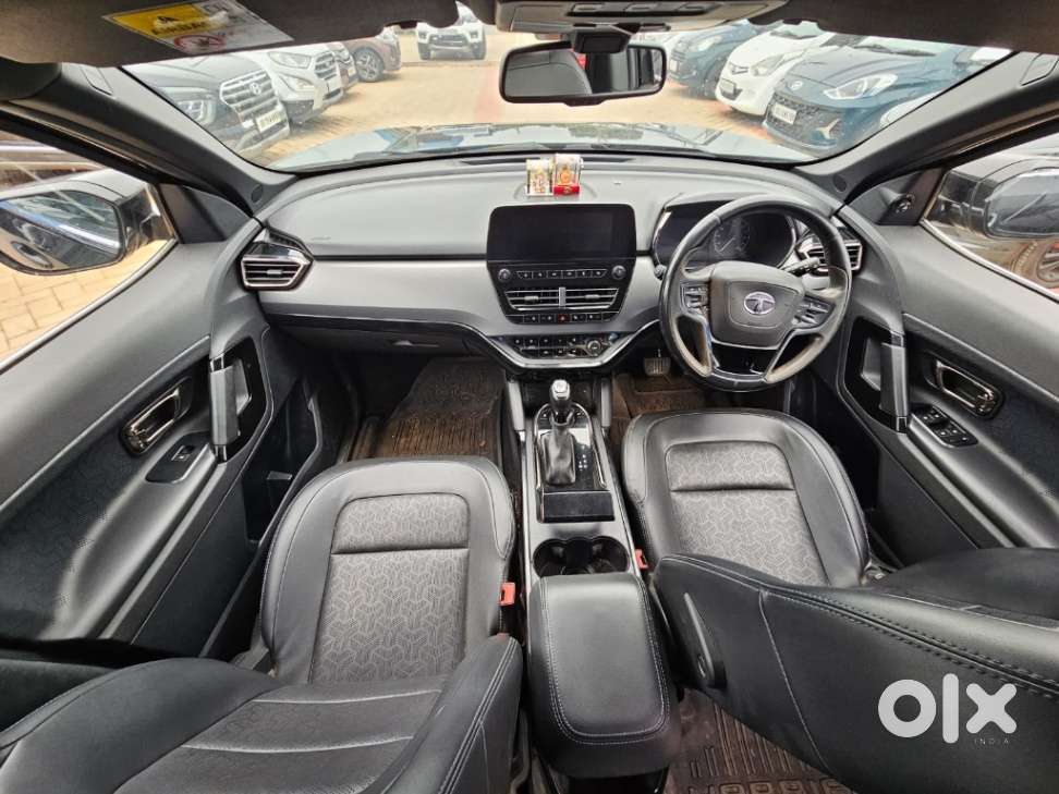 Tata Harrier Xza+, 2022, Petrol