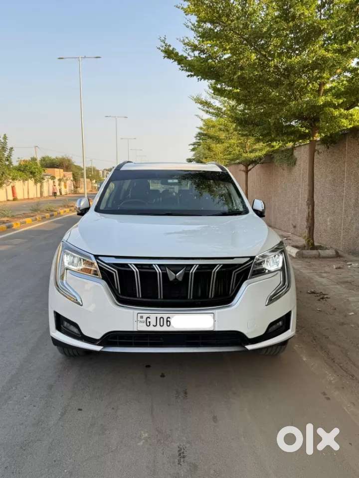 Mahindra Xuv700 2.2 Ax 7 Diesel Mt Luxury Pack Str, 2023, Diesel