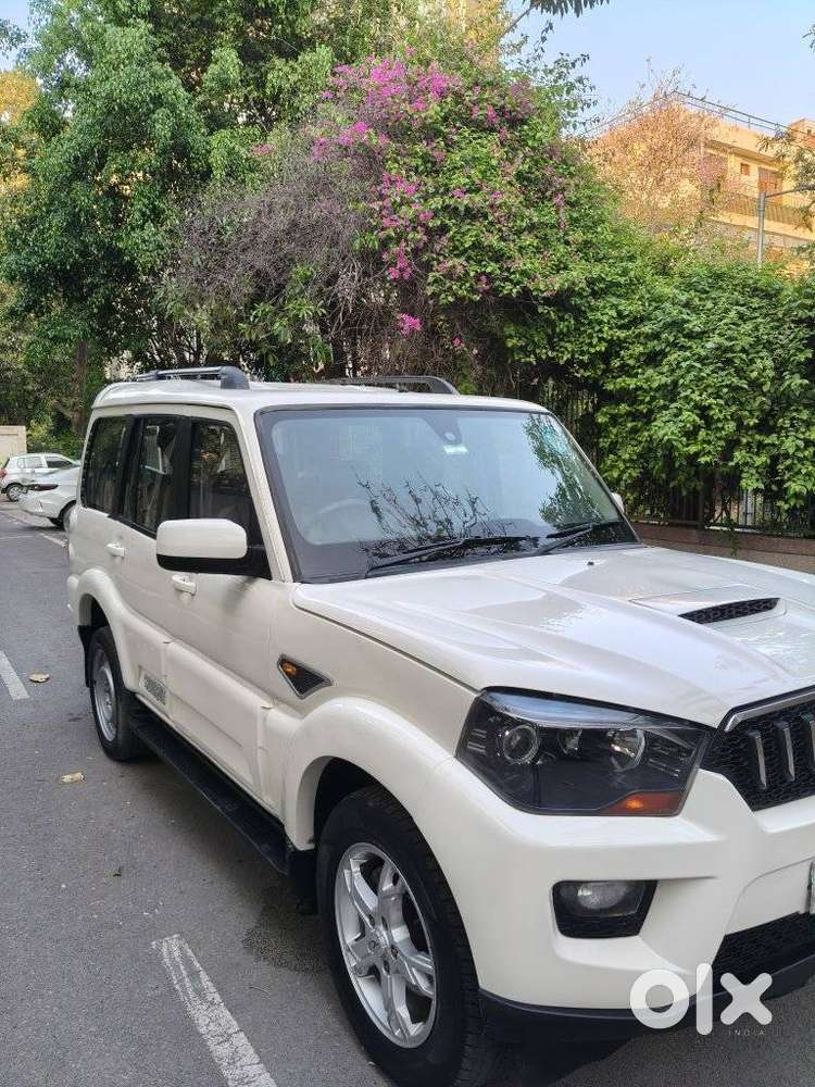 Mahindra Scorpio S10, 2017, Diesel