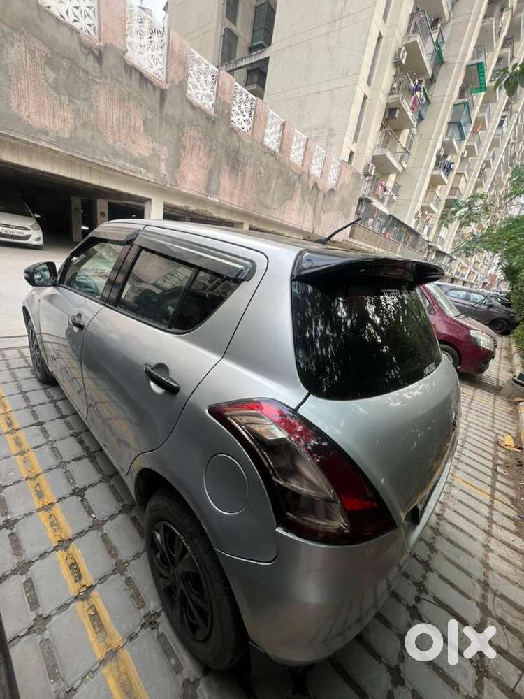 Maruti Suzuki Swift 2015 Petrol Well Maintained