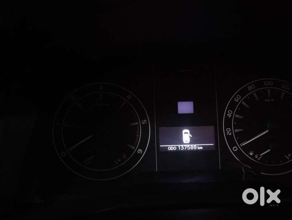 Toyota Innova Crysta [2020-ongoing] 2.4 Gx At 7 Str, 2021, Diesel