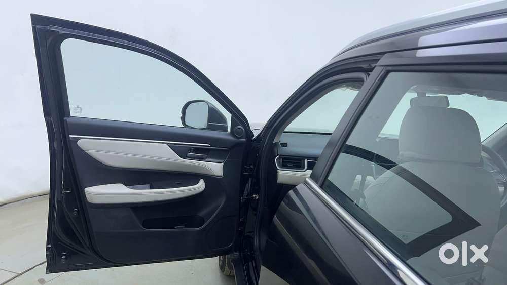 Honda Elevate Vx Mt, 2025, Petrol