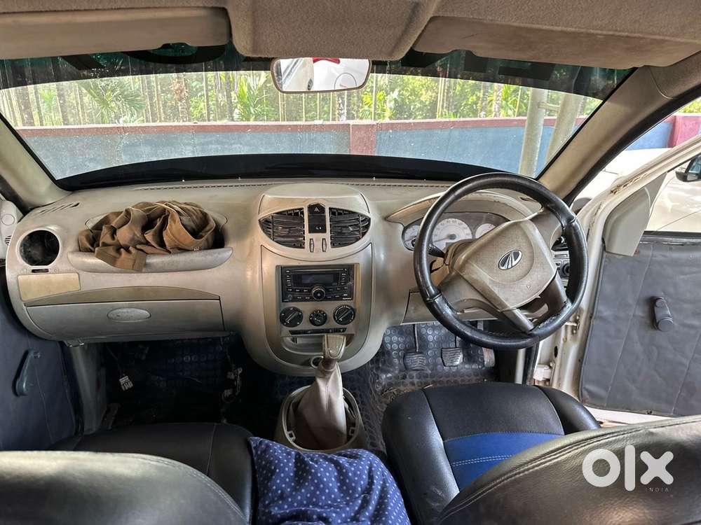 Mahindra Genio 2015 Diesel 200000 Km Driven