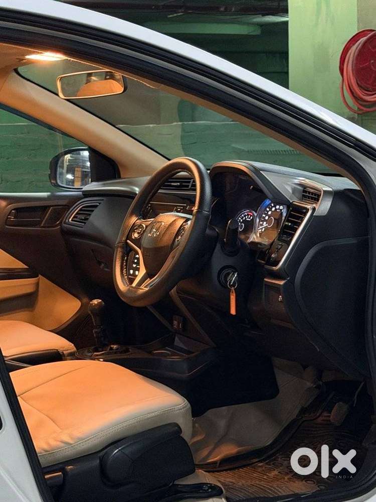 Honda City 1.5 Sv I-vtec Mt, 2020, Petrol