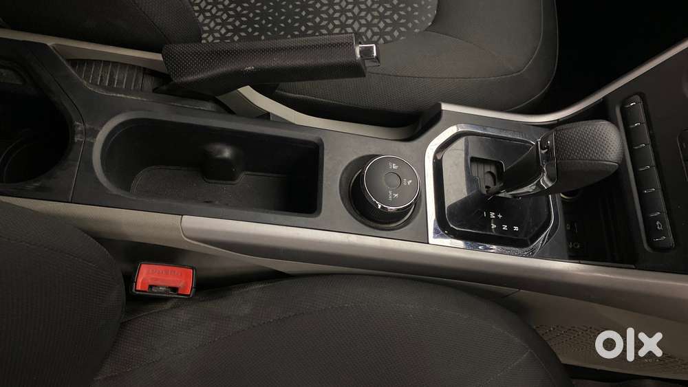 Tata Nexon 1.2 Revotron Xma, 2018, Petrol