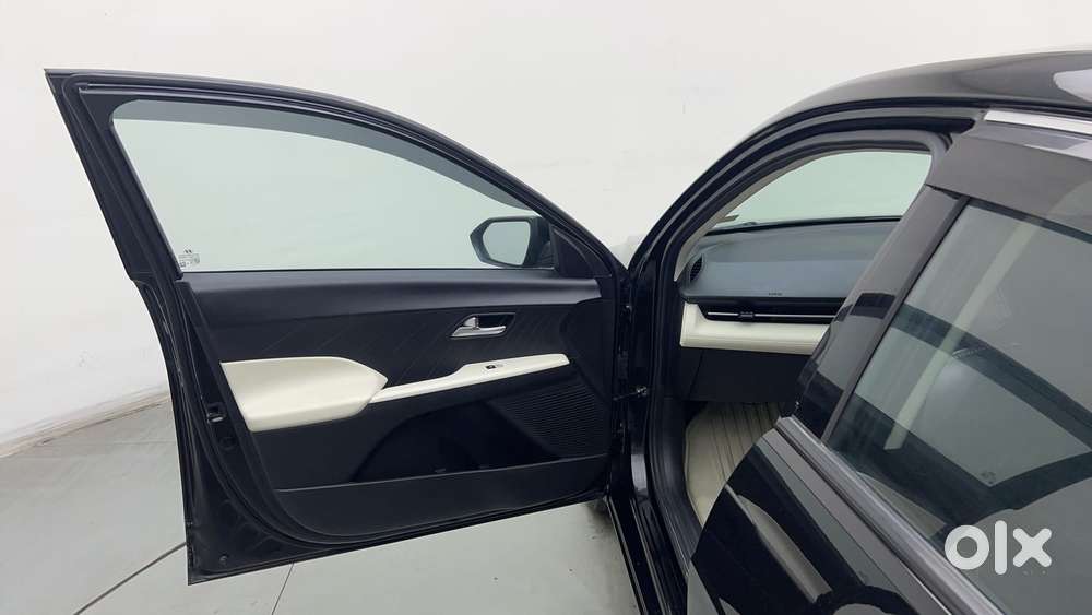 Hyundai Verna 1.5 S Vtvt, 2023, Petrol