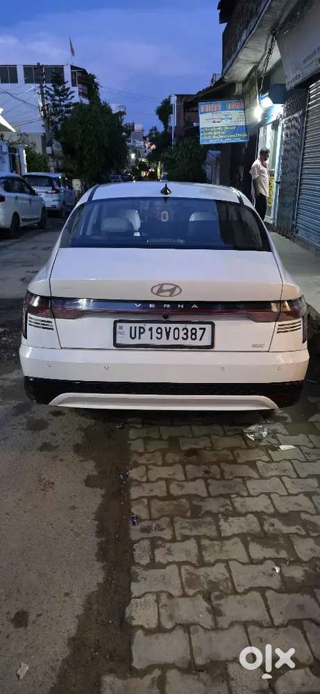 Hyundai Verna Petrol 2025 Manual