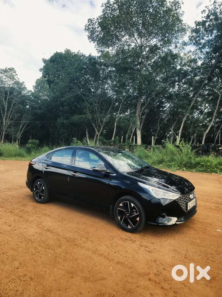 Hyundai Verna 2021 First Owner Low Km Run Full Option Sunroof