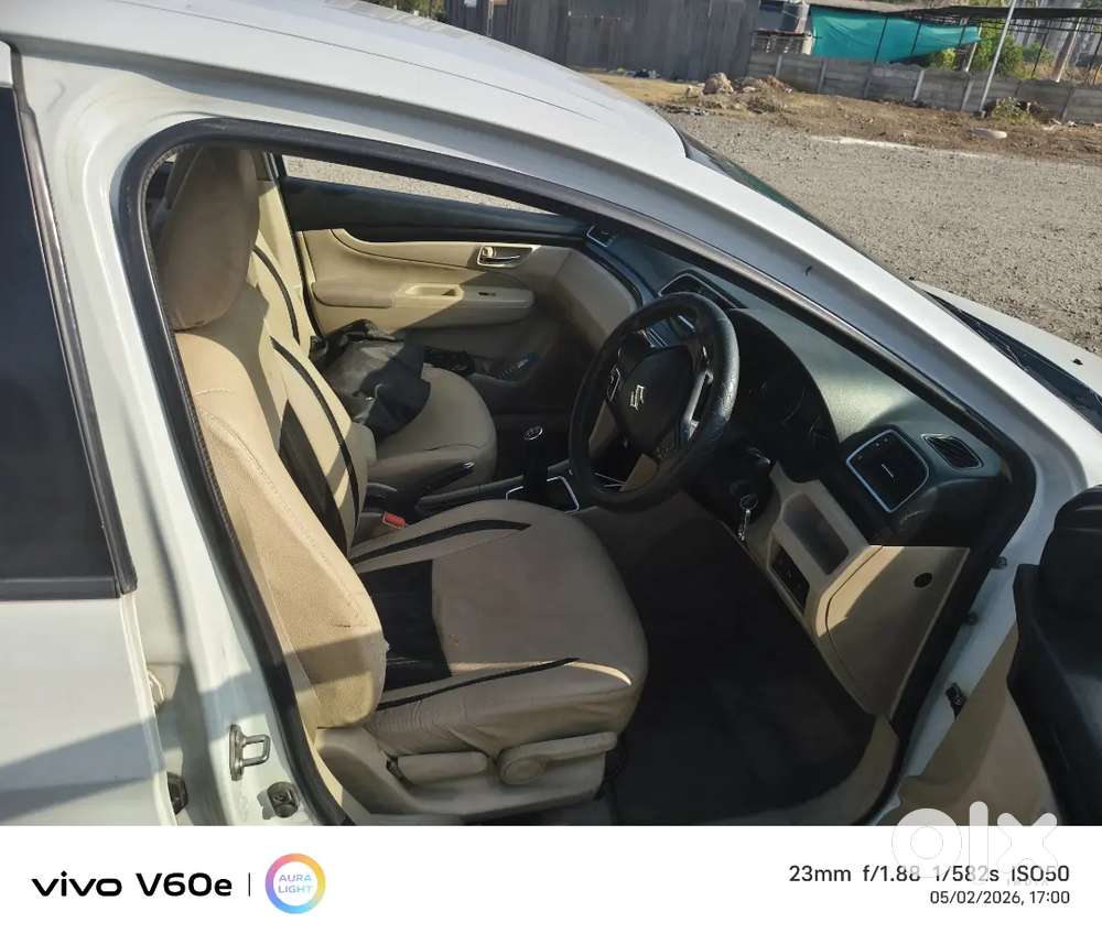 Reg Namber -gj-15-cf-7002
Make - Suzuki 
Modal- Ciaz 
Year- 2016
Modal