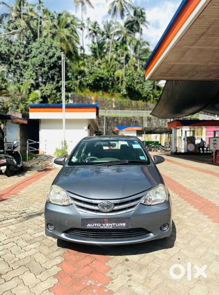 Toyota Etios Liva G, 2013, Petrol