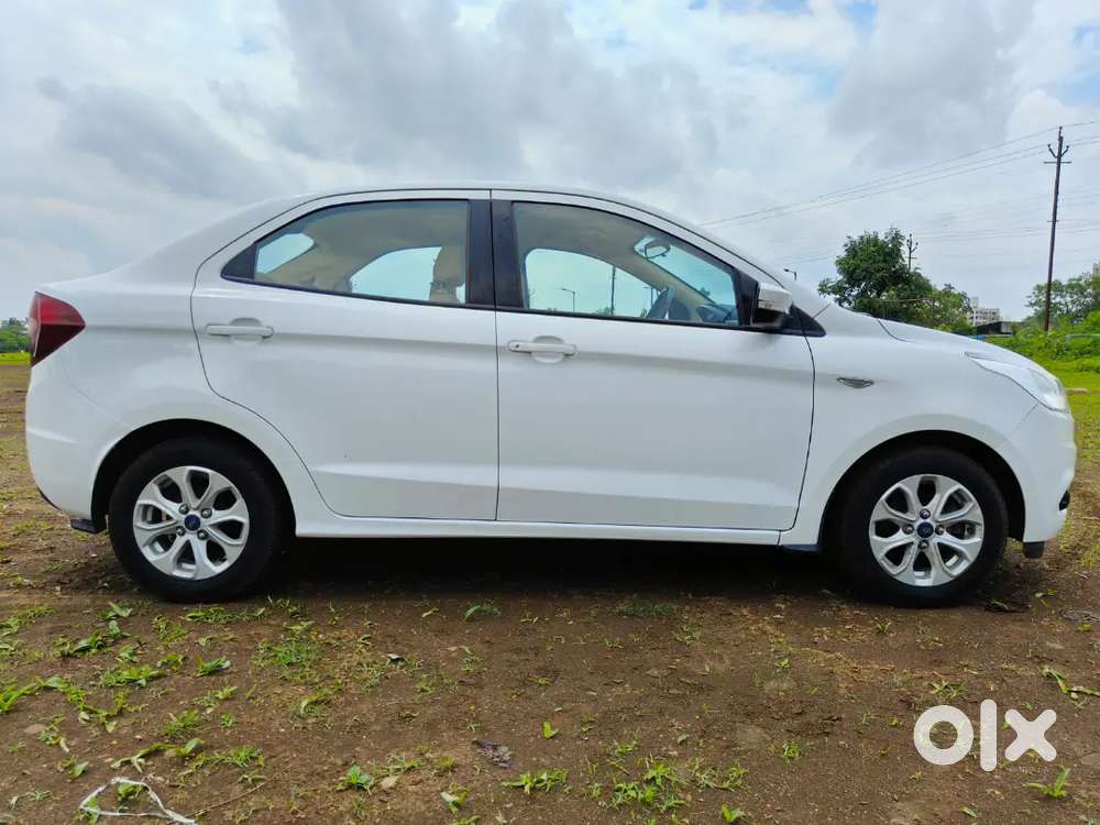 Ford Figo Aspire 2015 Petrol Well Maintained