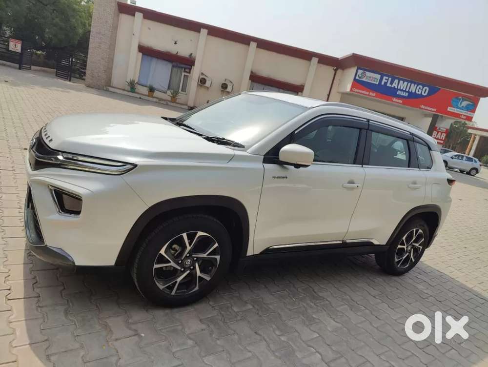 Toyota Urban Cruiser Hyryder 1.5 V Hybrid, 2023, Petrol