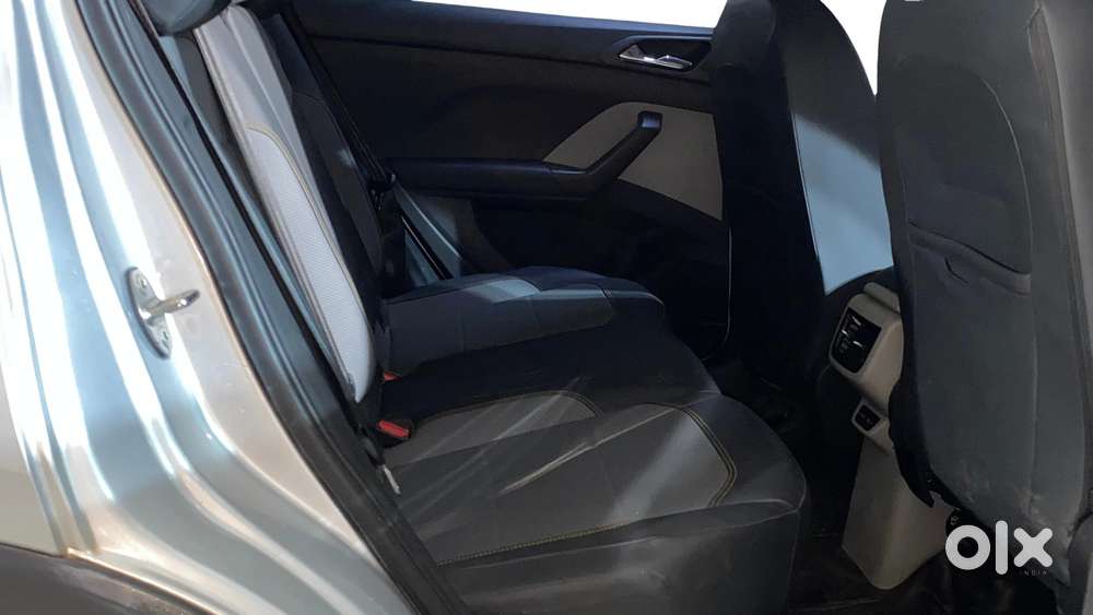 Skoda Kushaq Style 1.0l Tsi At, 2022, Petrol