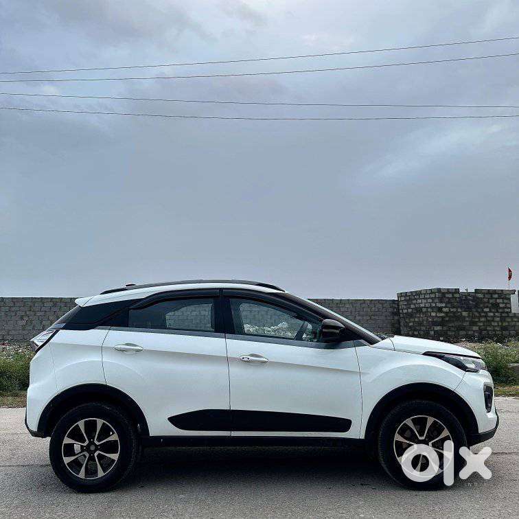 Tata Nexon 1.2 Revotron Xz Plus Premium Dark Edition, 2020, Petrol