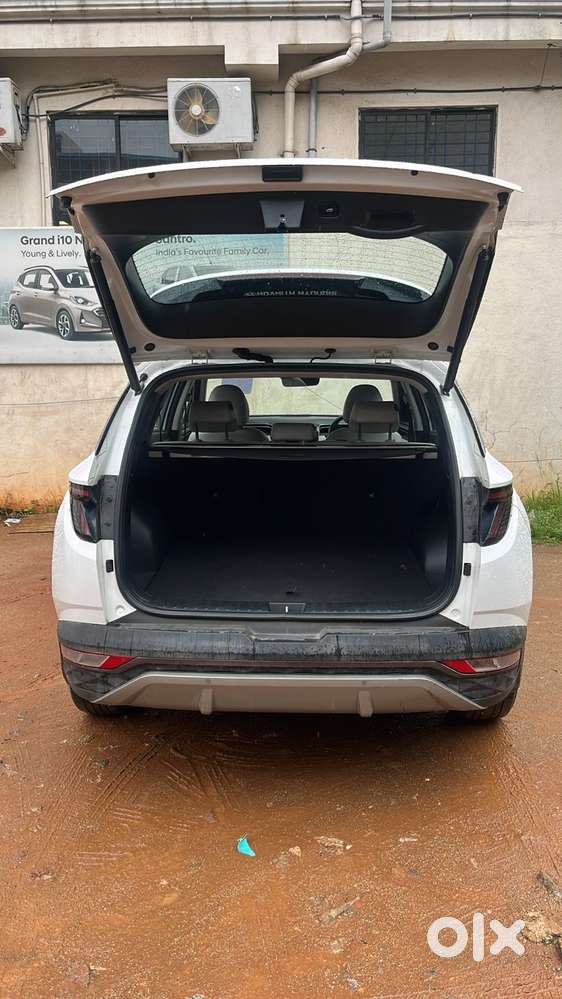 Hyundai Tucson 2.0 Signature Petrol At, 2022, Petrol