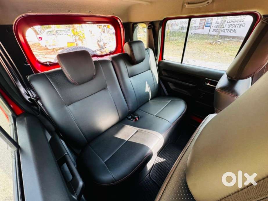 Maruti Suzuki Jimny Alpha Mt Dual Tone, 2023, Petrol