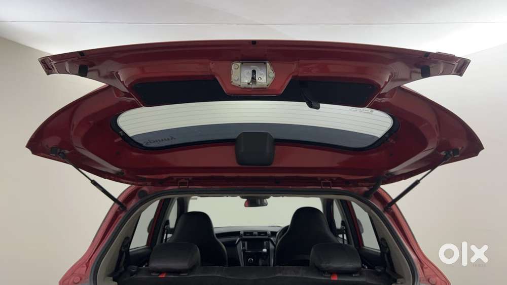 Mahindra Kuv100 Nxt 1.2 K8 Diesel 6 Str Dual Tone, 2018, Diesel