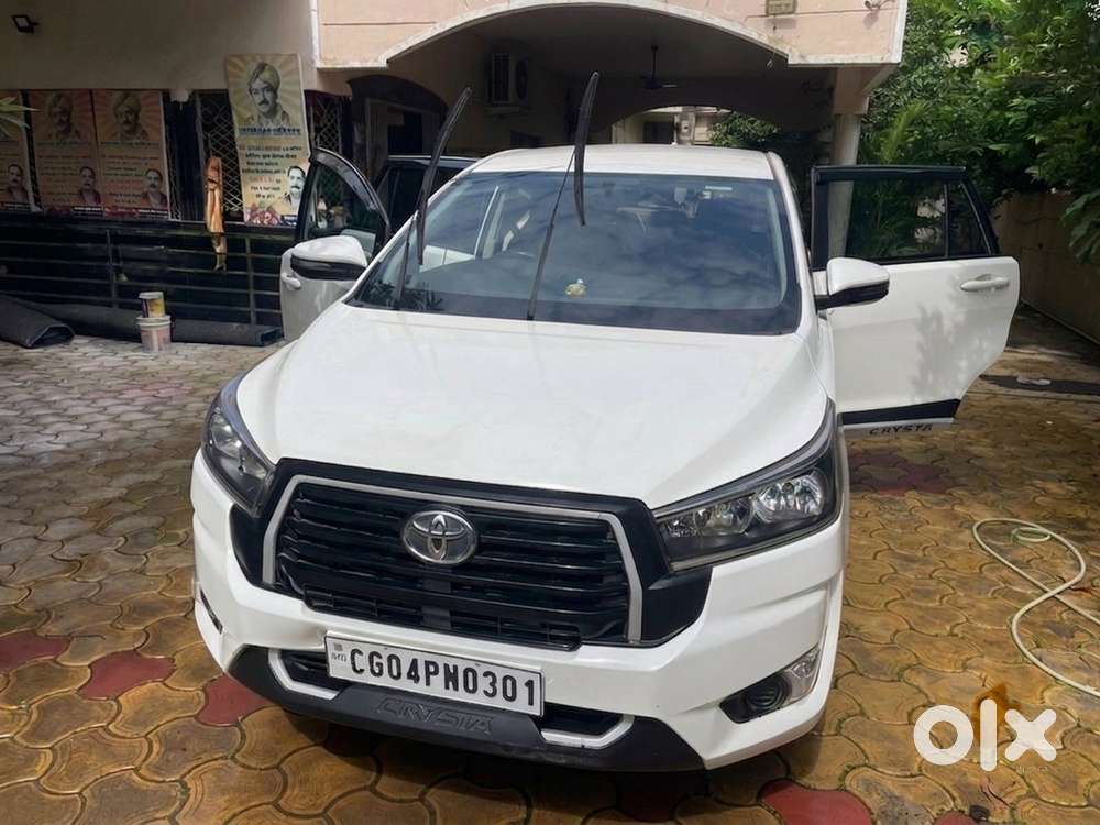 Toyota Innova Crysta  Diesel Is Newly Conditioned Car Maintained Fully
