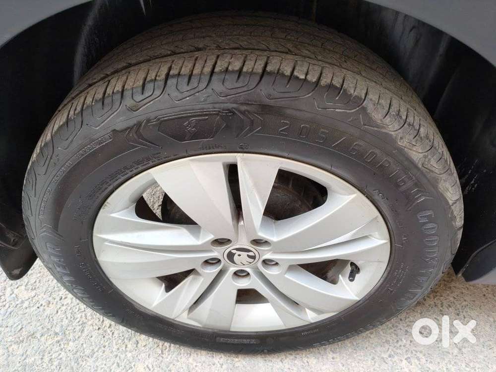 Skoda Kushaq 1.0 Tsi Ambition At, 2022, Petrol