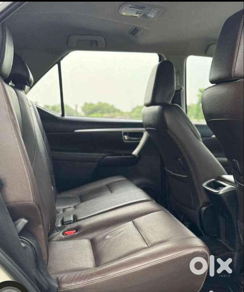 Toyota Fortuner 3.0 4x2 Automatic, 2018, Diesel