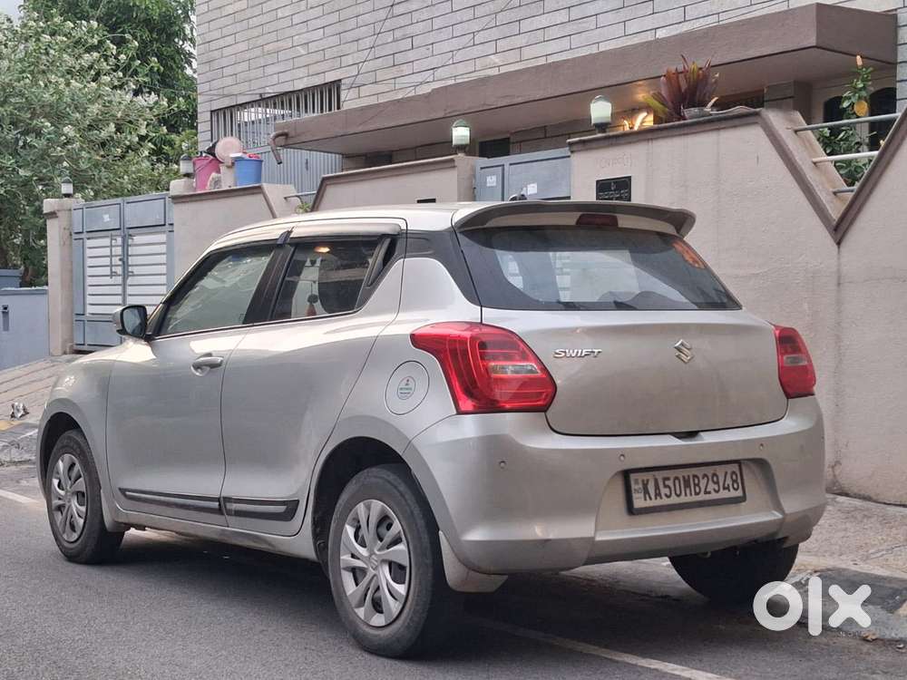 Maruti Suzuki Swift 1.2 Vxi (o), 2022, Petrol