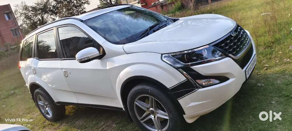 Mahindra Xuv500 W5
